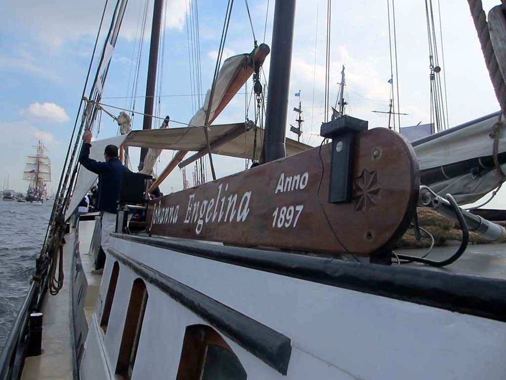 2015 Sail - Johanna Engelina van IJmuiden naar Amsterdam © Roly Teunissen
