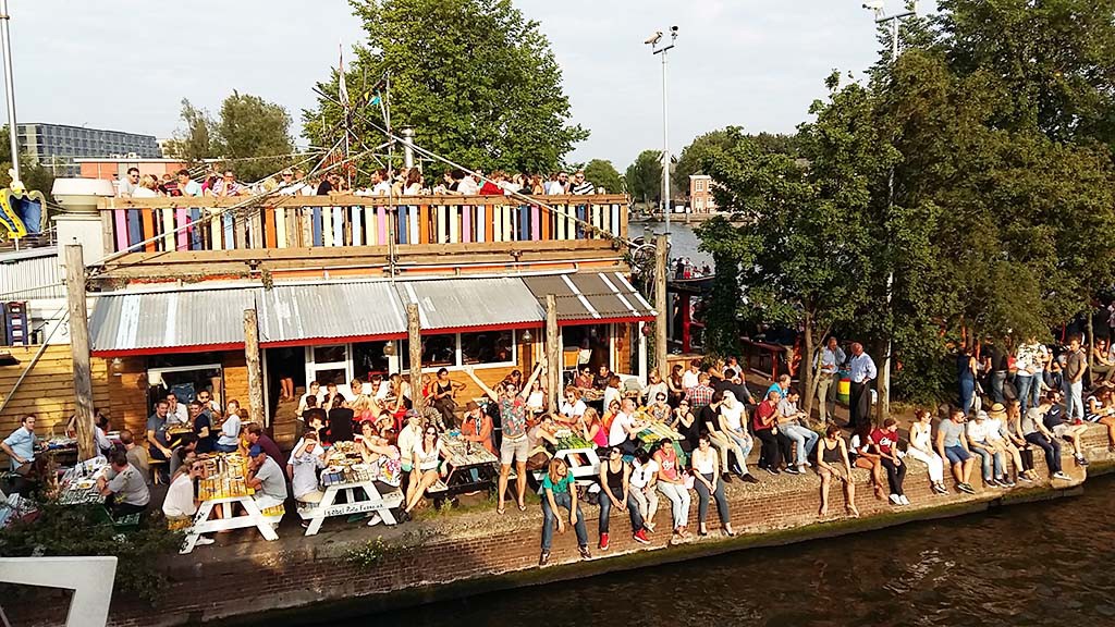 Tijdens Sail is en een groot feest in Amsterdam © Wilma Lankhorst