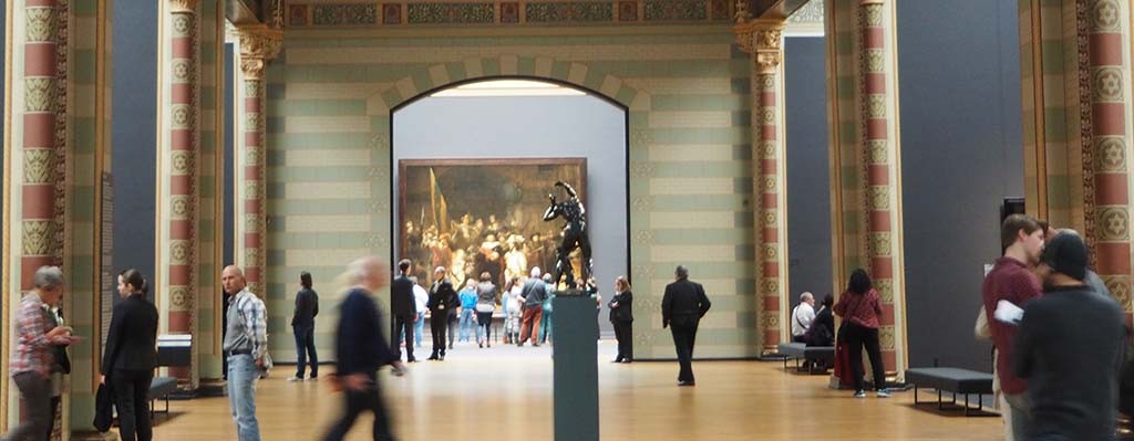 De Bacchant staat tijdelijk in de Eregalerij van het Rijksmuseum in Amsterdam © Wilma Lankhorst