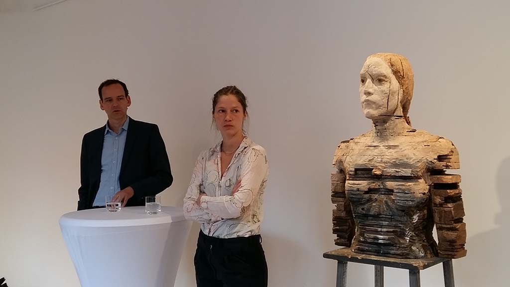 Laura Eckert (midden) met NN16 in het Paula Modersohn Becker Museum in Bremen - Zomergst 2016 foto Wilma Lankhorst