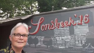 sonsbeek 16 Arnhem entree selfie Wilma Lankhorst