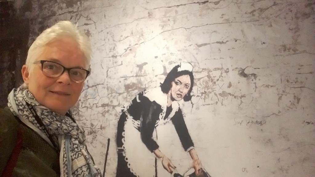  Banksy-the-maid-MOCO-Museum-Amsterdam-foto-Wilma-Lankhorst