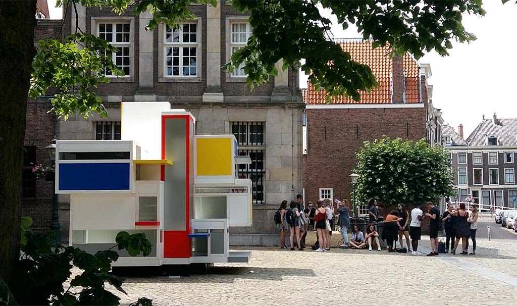  Leiden-in-Stijl-Maison-dArtiste-ontwerp-Theo-van-Doesburg-e.a.-foto-Wilma-Lankhorst
