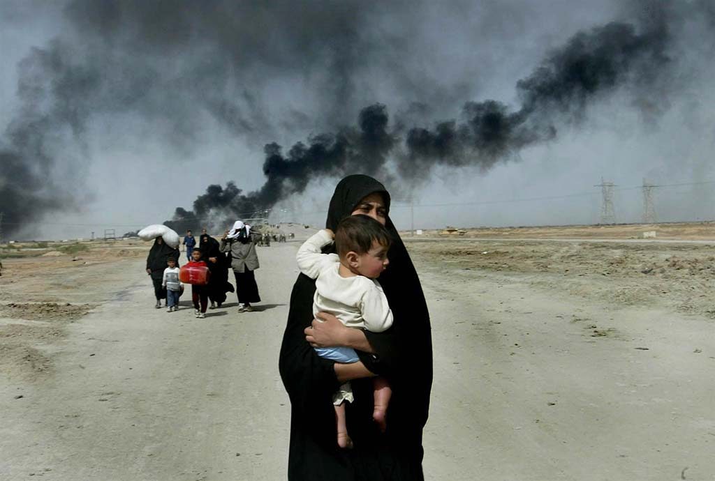  Internationale-Vrouwendag-Zivilisten-auf-der-Flucht-Basra-Irak-foto-Anja-Niedringhaus.