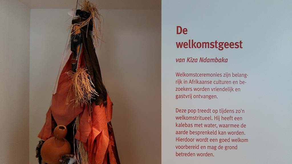  Fashion_Cities_Africa-welkomstgeest-©-foto_Wilma_Lankhorst