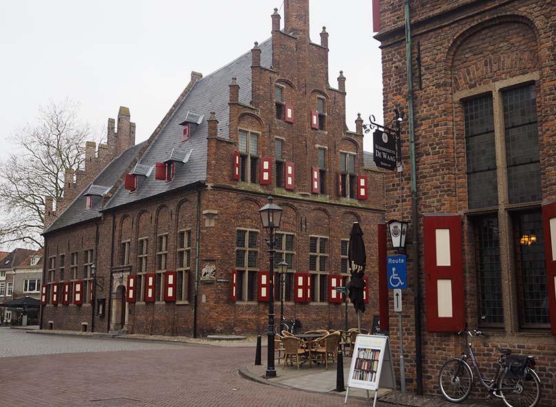 Doesburg_Stadhuis-en-de-Waag
