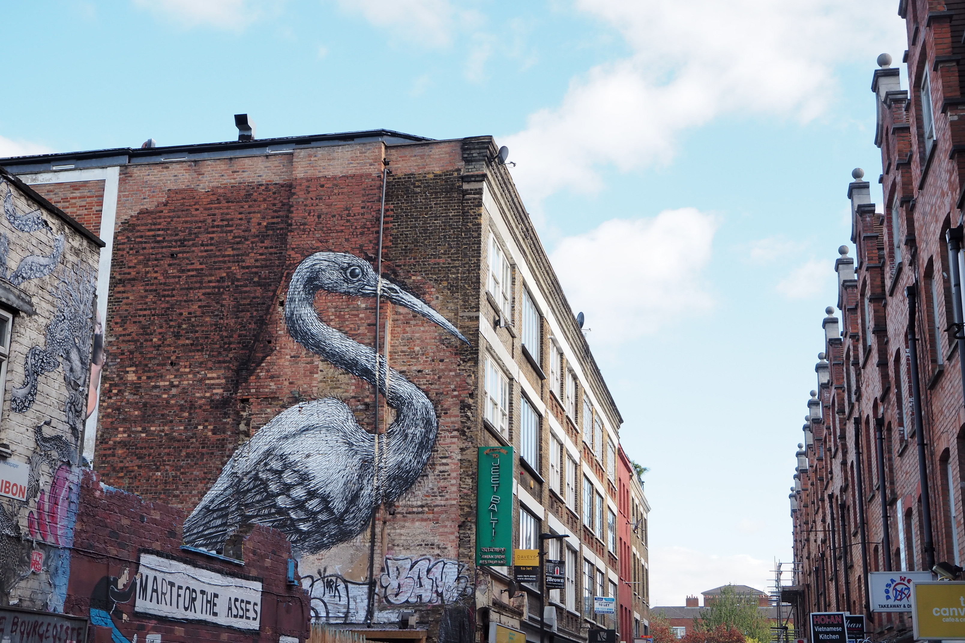 intro street art matser piece belgische kunstenaar-ROA Londen Shoreditch foto Wilma Lankhorst