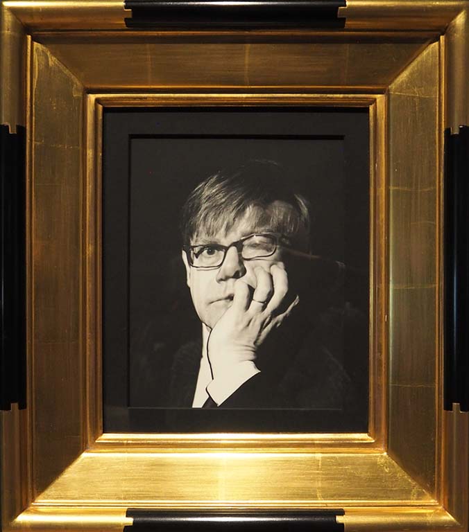 The-radical-eye_01_portret-Elton-John-door-Irving-Penn__Tate-Modern_Sir-Elton-John-Collection-foto-Wilma-Lankhorst