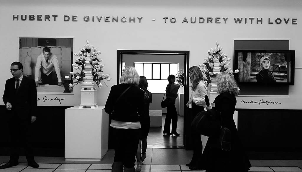 To Audrey with love_door-Hubert-de-Givenchy-Gemeentemuseum-Den-Haag-foto-Wilma-Lankhorst