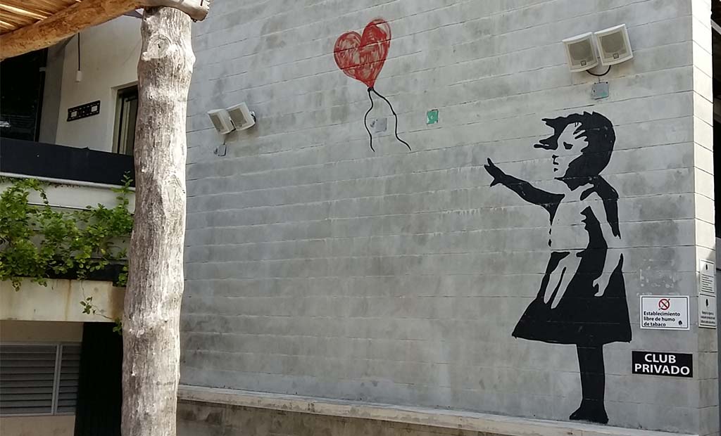 Street-Art-Cancun-kopie-Meisje-met-balon-van-Banksy-foto-Wilma-Lankhorst