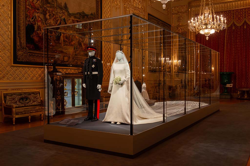 Windsor-Castle-vitrine-a-royal-wedding-©Royal-Collection-Trust