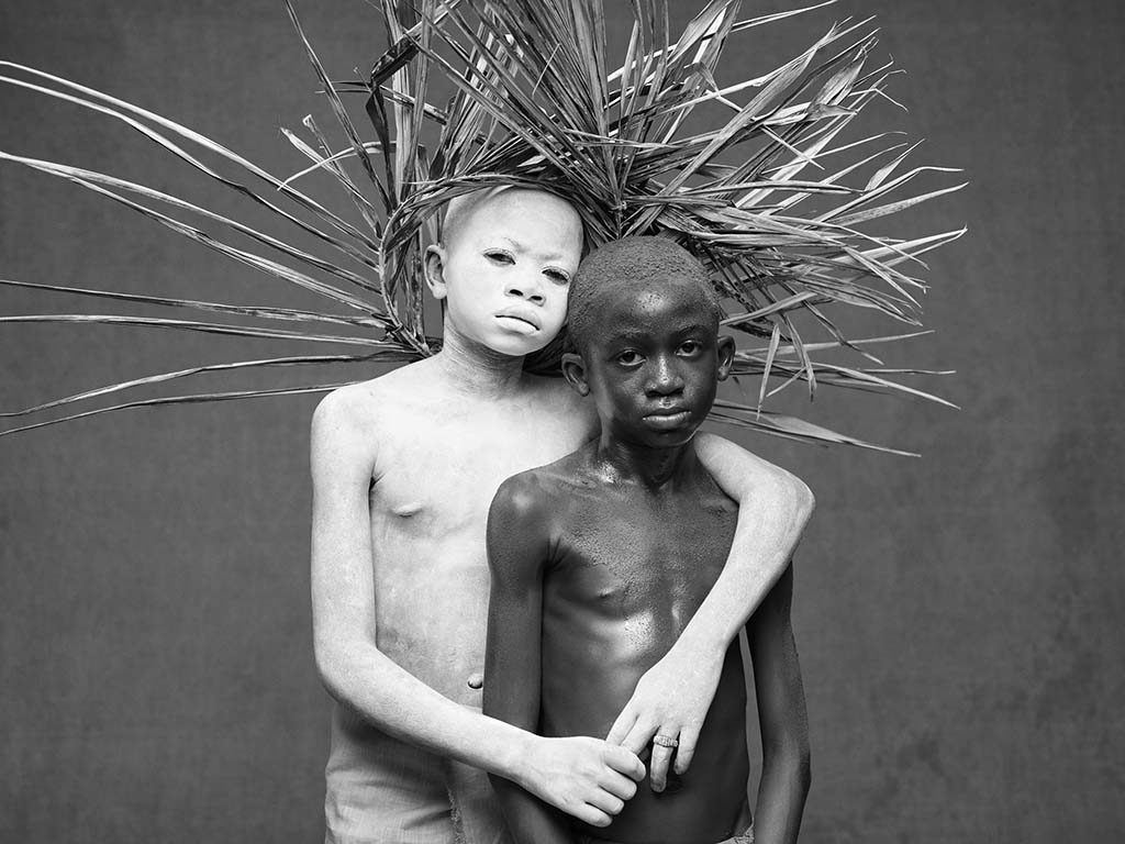 Congo_Tales_The-Last-Hug-Serie-The-Mole-And-The-Sunf-©-foto-Pieter-Henket