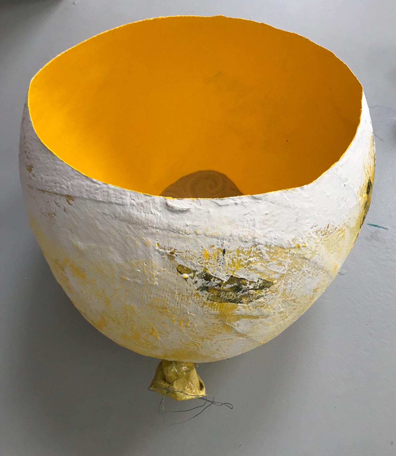 Kunstenaar-in-coronatijd Monique Wolbert, object Bubble (2020) doorsnede 40 cm
