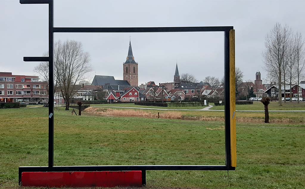 Winterswijk schilderijlijst in het park © foto Wilma Lankhorst