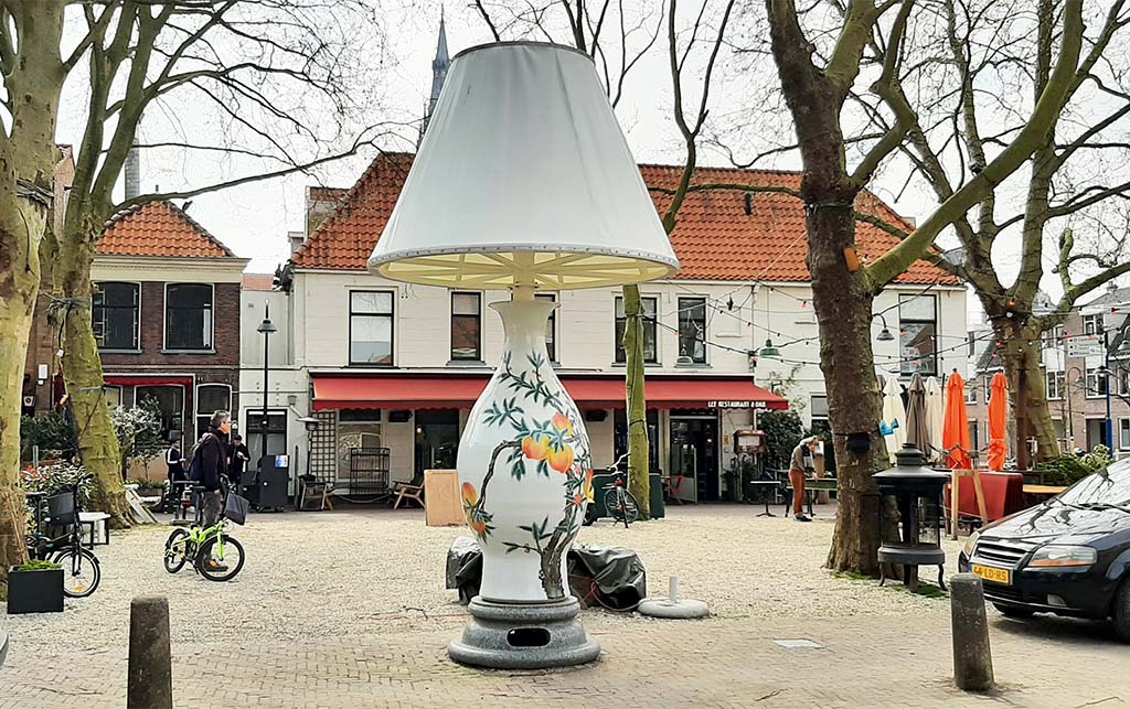 Street_art_Delft A National Treasure (2013) Doelenplein © Wan Liya (1963) © foto Wilma_Lankhorst