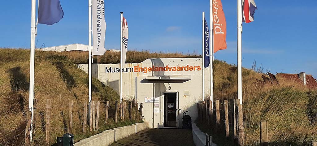 Engelandvaarders toegang museum in Noordwijk © foto Wilma_Lankhorst.
