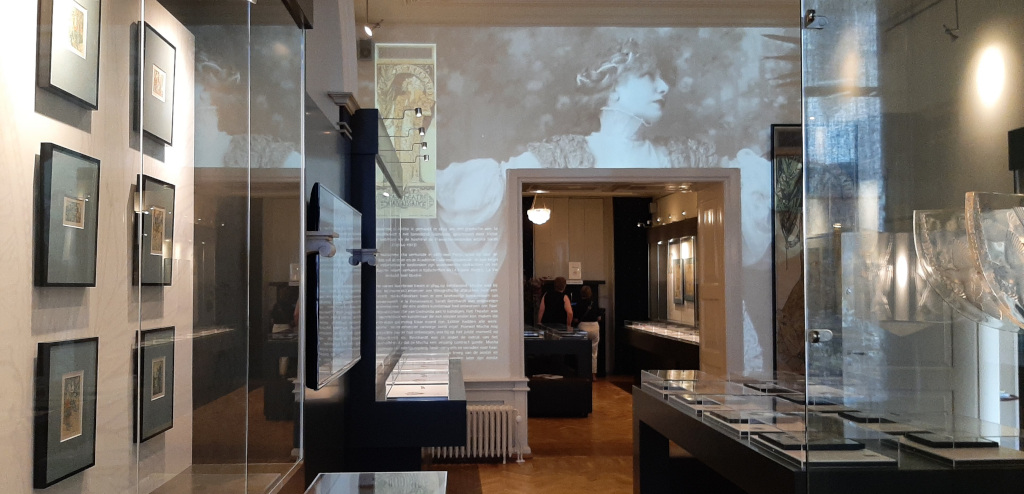 Lalique Museum zaalimpressie © foto Wilma_Lankhorst