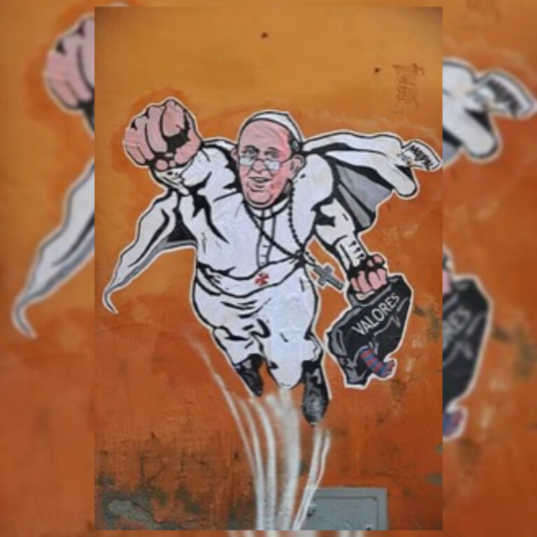 Super Pope (2014) © Maupa© foto Julsknows bron WikiCommons