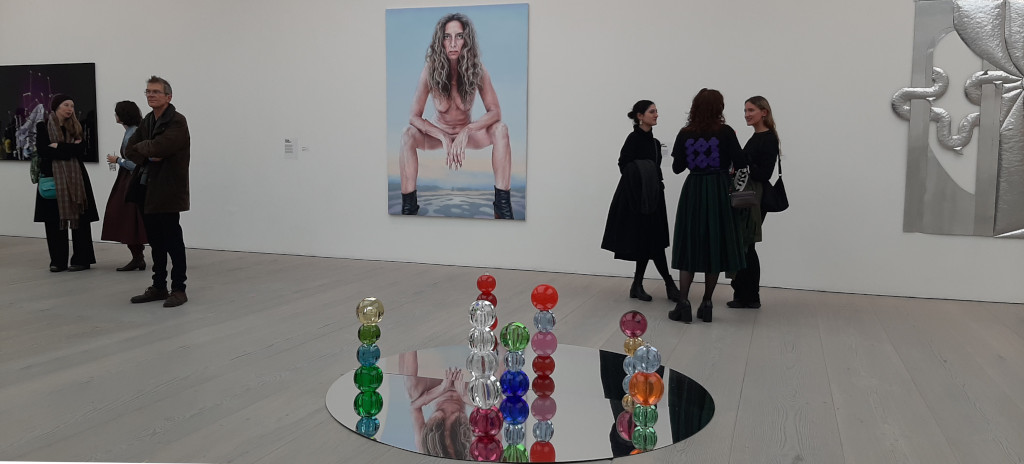 Saatchi Zaalimpressie SOTSOG 2 (c) Nurture Spheres (2025) © Louise te Poele © foto Wilma_Lankhorst