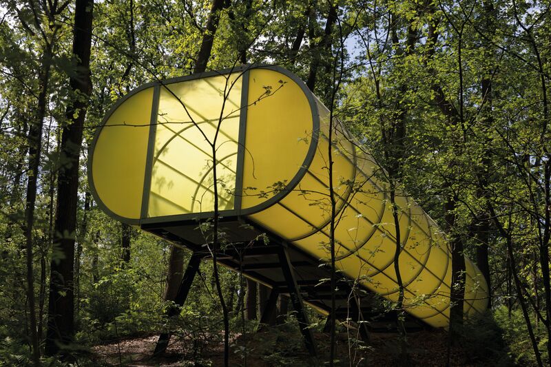 Sonsbeekswandeling in het Kröller Müller Museum WD-Spiral Part One CINEMA (2001) © Hermann Maier Neustadt © foto KMM © Natascha Libbert
